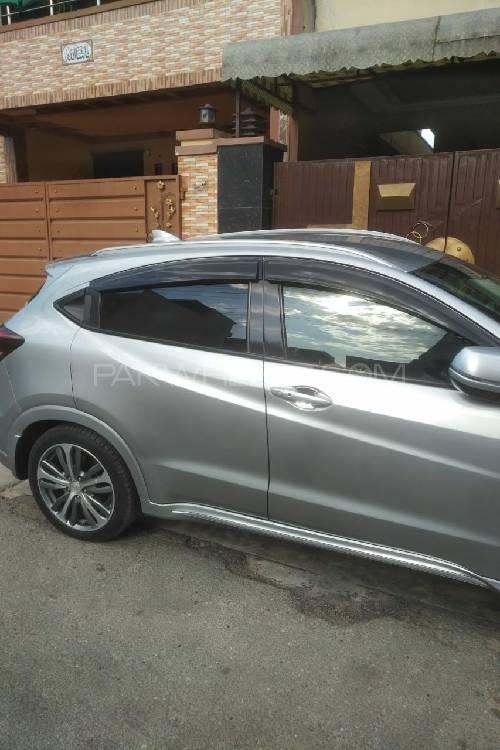 Honda Vezel 2016 for Sale in Gujranwala Image-1
