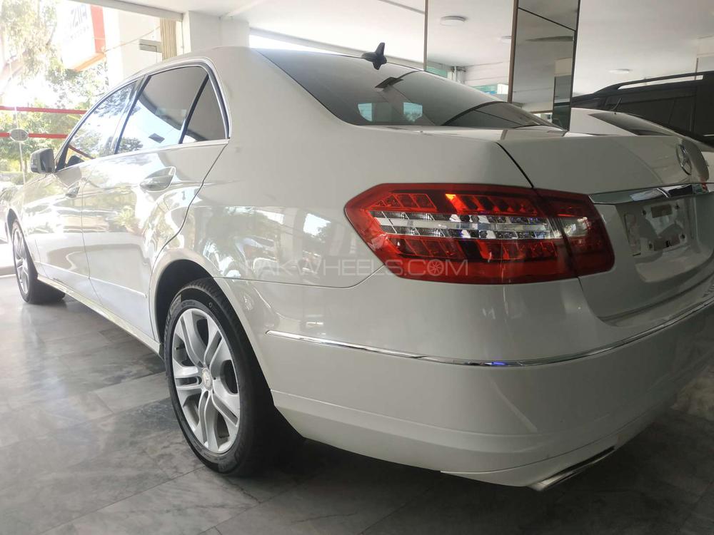 مرسڈیز بینز ای کلاس 2012 for Sale in اسلام آباد مرسڈیز بینز ای کلاس 2012 for Sale in اسلام آباد Image-3
