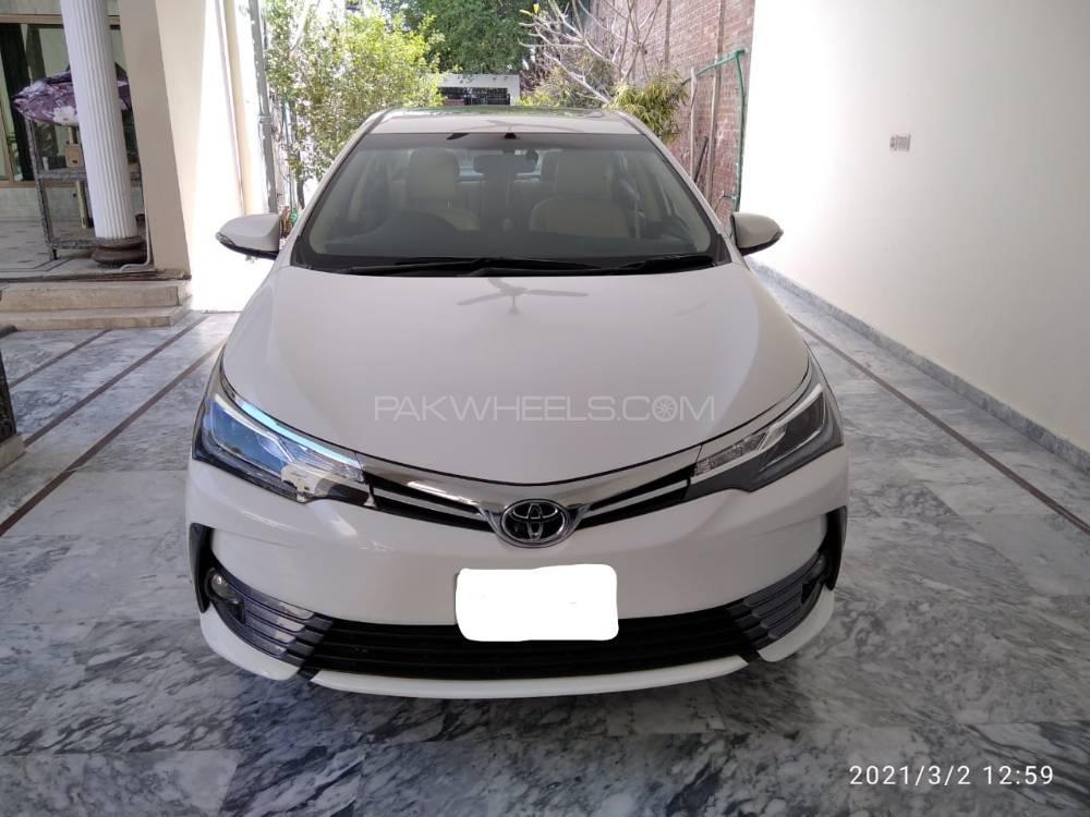 Toyota Corolla 2020 for Sale in Lahore Image-1