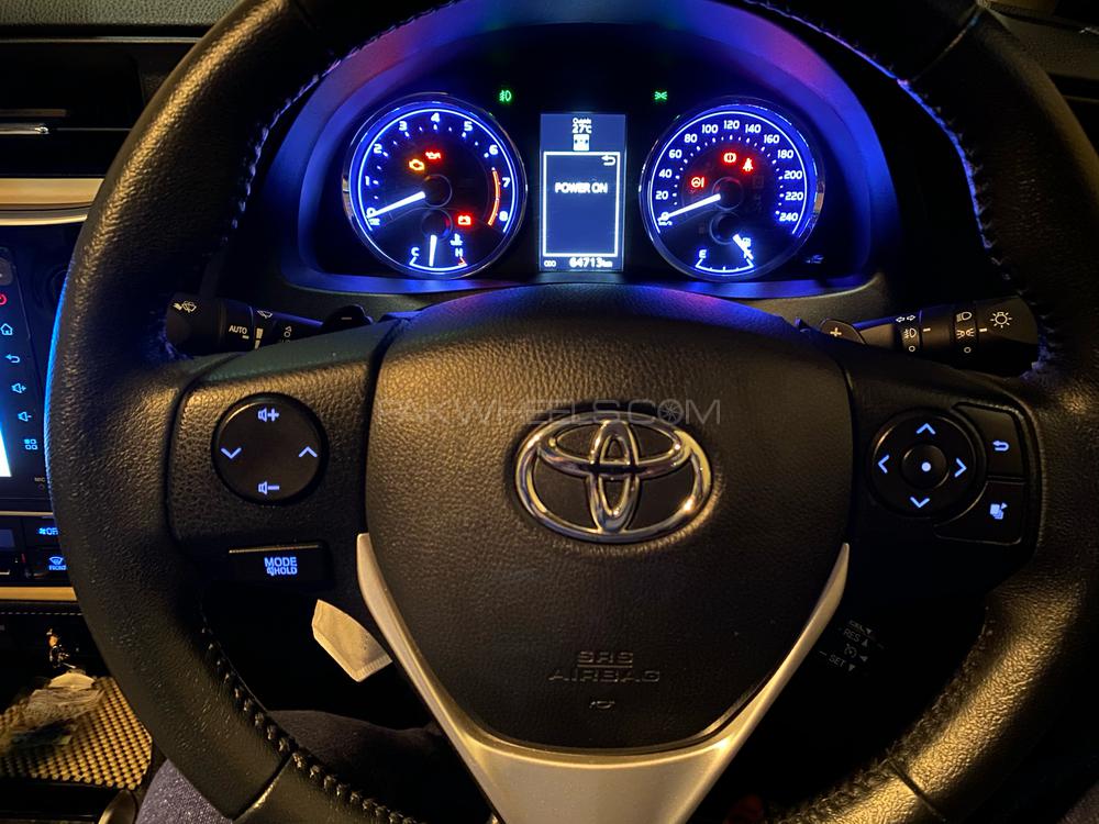 Toyota Corolla 2017 for Sale in Lahore Toyota Corolla 2017 for Sale in Lahore Image-4