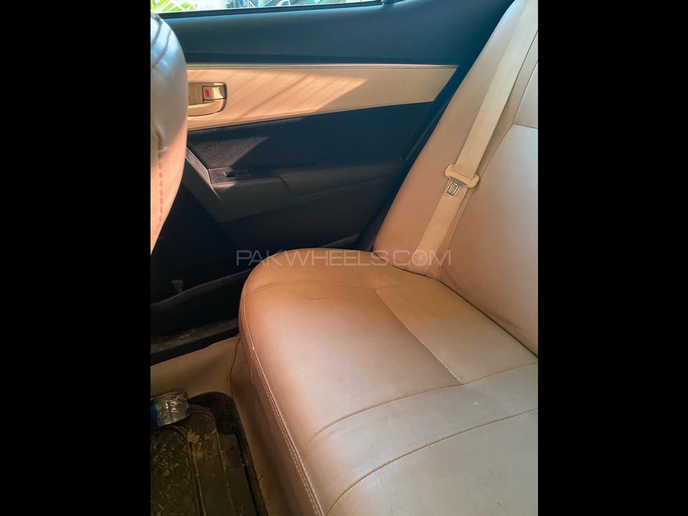 Toyota Corolla 2018 for Sale in Hyderabad Toyota Corolla 2018 for Sale in Hyderabad Image-12