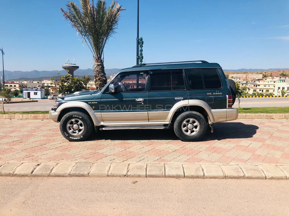 Mitsubishi Pajero 1992 for Sale in Islamabad Image-1