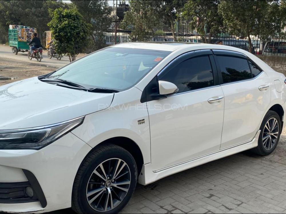 Toyota Corolla 2019 for Sale in Lahore Image-1