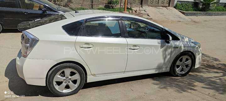 ٹویوٹا پریوس 2010 for Sale in کراچی ٹویوٹا پریوس 2010 for Sale in کراچی Image-7