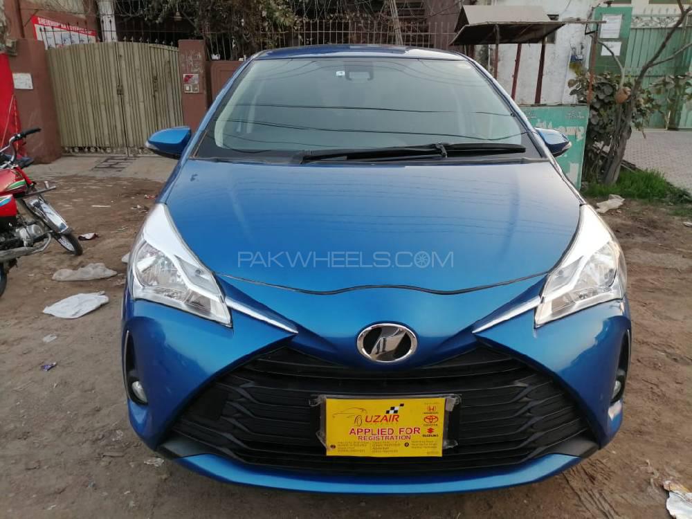 Toyota Vitz 2017 for Sale in Lahore Image-1