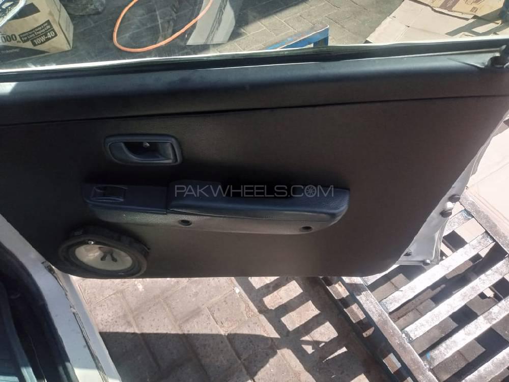 Daihatsu Cuore 2005 for Sale in Lahore Daihatsu Cuore 2005 for Sale in Lahore Image-17