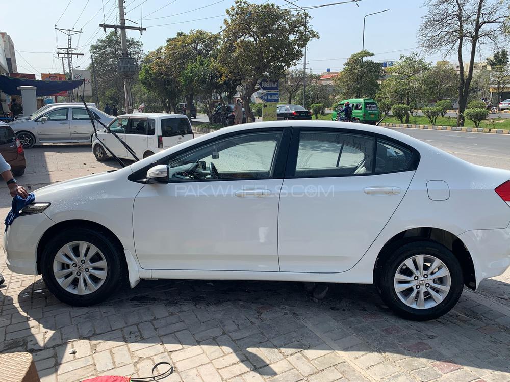 Honda City 2014 for Sale in Lahore Honda City 2014 for Sale in Lahore Image-6