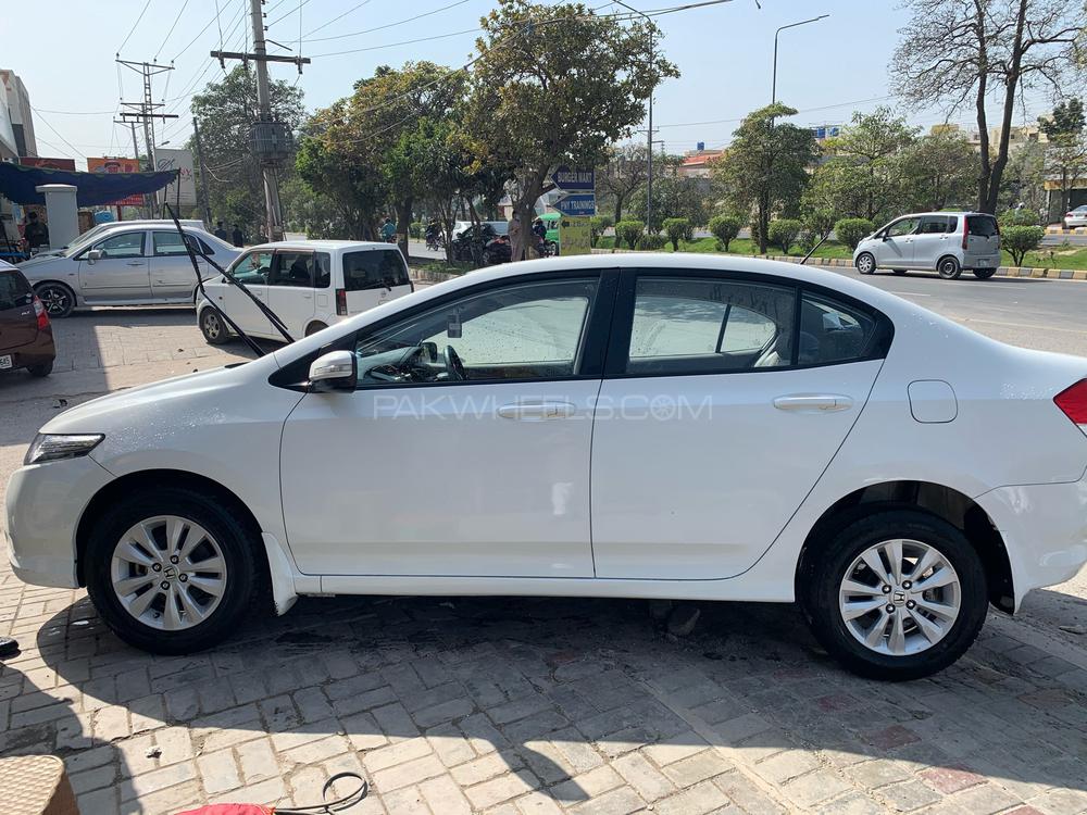 Honda City 2014 for Sale in Lahore Honda City 2014 for Sale in Lahore Image-7