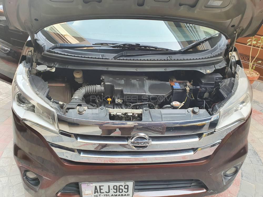 Nissan Dayz Highway Star 2014 for Sale in Lahore Nissan Dayz Highway Star 2014 for Sale in Lahore Image-18