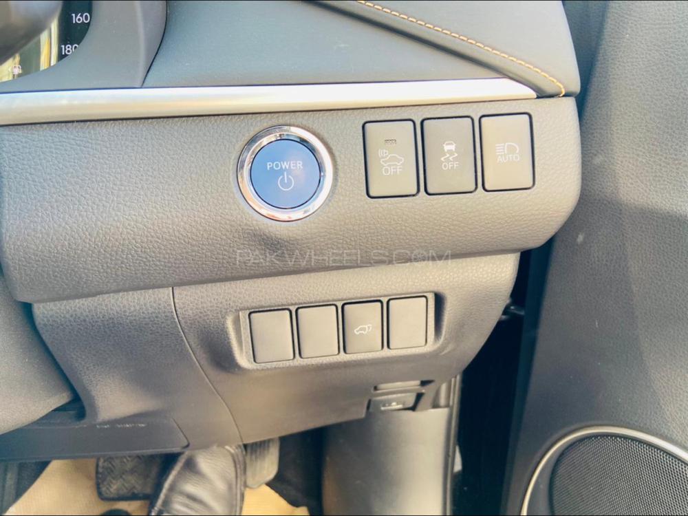 Toyota Harrier 2016 for Sale in Islamabad Toyota Harrier 2016 for Sale in Islamabad Image-7