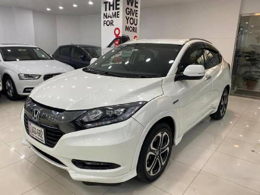 Honda Vezel 2016 for Sale in Rawalpindi Honda Vezel 2016 for Sale in Rawalpindi Image-2