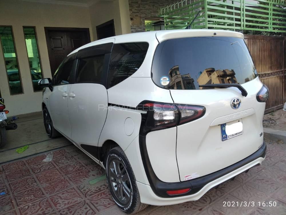 Toyota Sienta 2016 for Sale in Islamabad Toyota Sienta 2016 for Sale in Islamabad Image-5