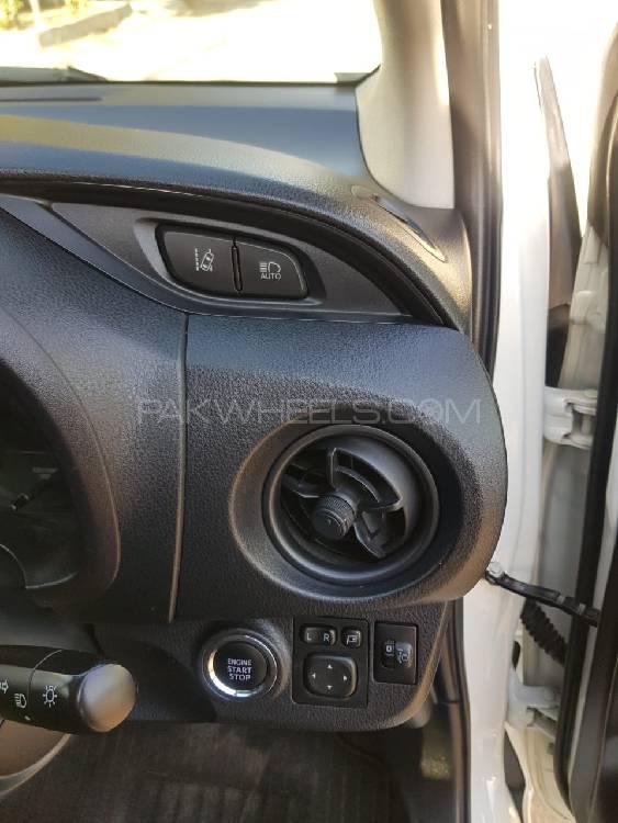 Toyota Vitz 2017 for Sale in Islamabad Toyota Vitz 2017 for Sale in Islamabad Image-12