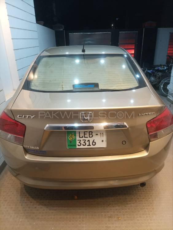 Honda City 2011 for Sale in Lahore Image-1