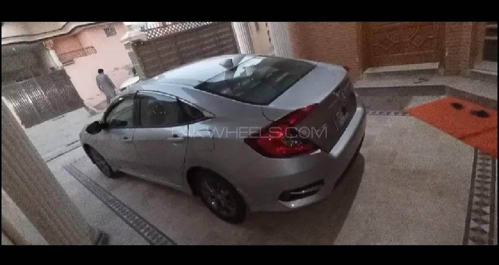 Honda Civic 2020 for Sale in Islamabad Honda Civic 2020 for Sale in Islamabad Image-4