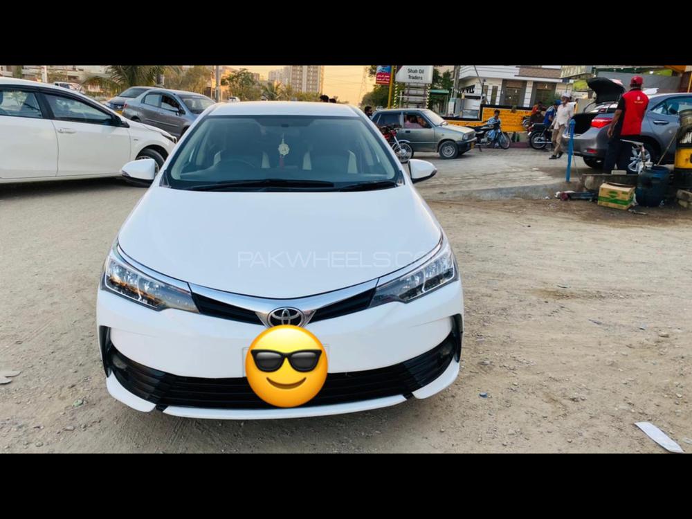 Toyota Corolla 2017 for Sale in Karachi Image-1