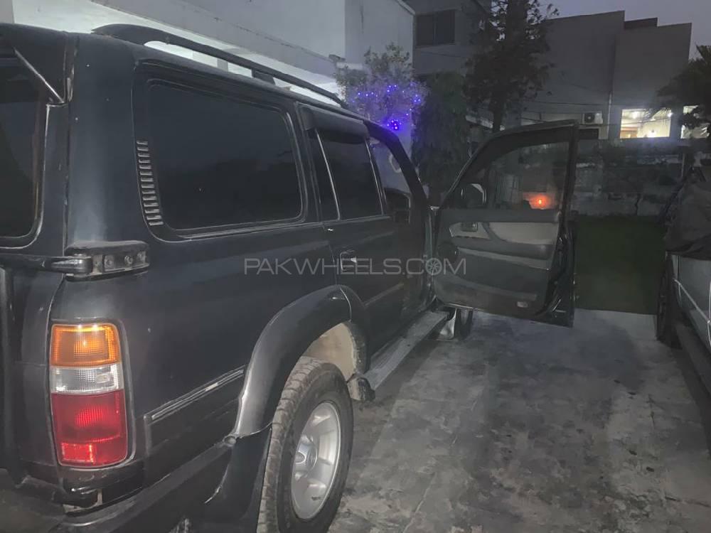 Toyota Land Cruiser 1996 for Sale in Lahore Toyota Land Cruiser 1996 for Sale in Lahore Image-4