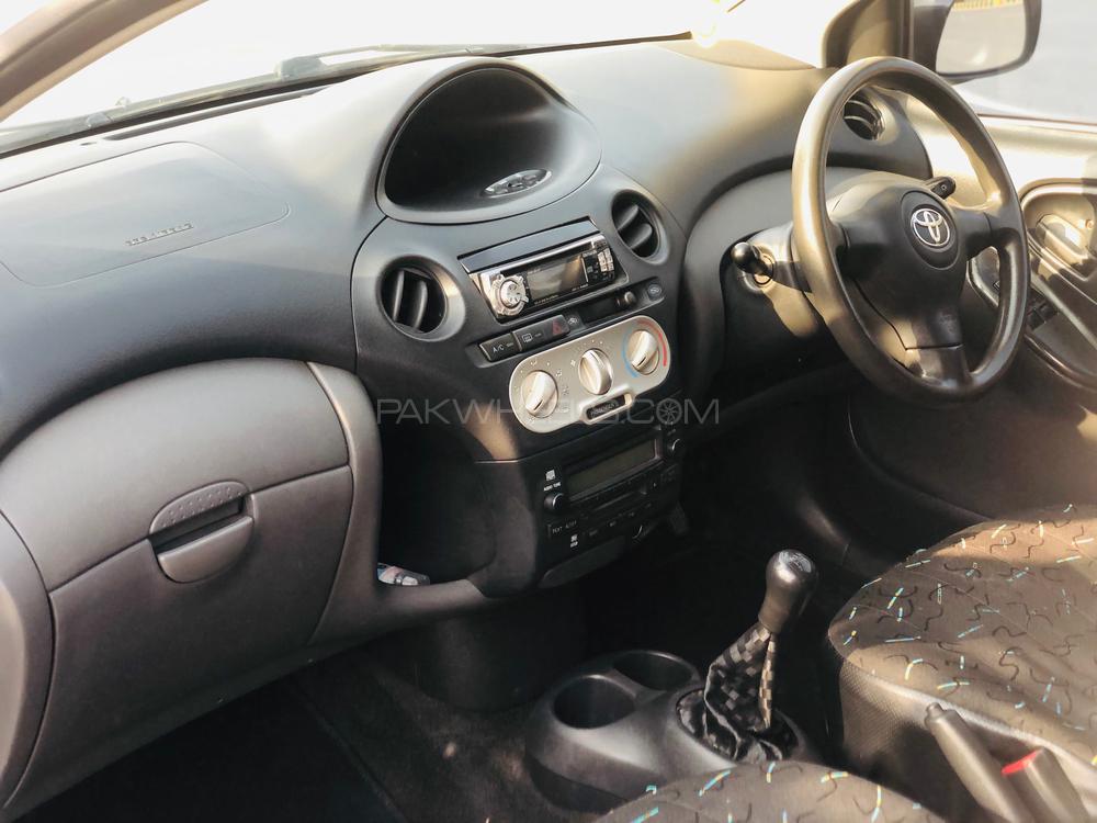 Toyota Vitz 2004 for Sale in Islamabad Toyota Vitz 2004 for Sale in Islamabad Image-4