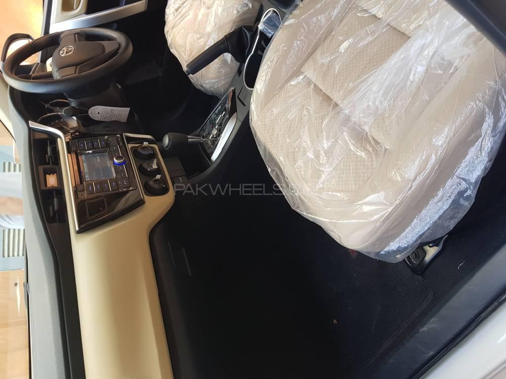 Toyota Corolla 2019 for Sale in Karachi Toyota Corolla 2019 for Sale in Karachi Image-12
