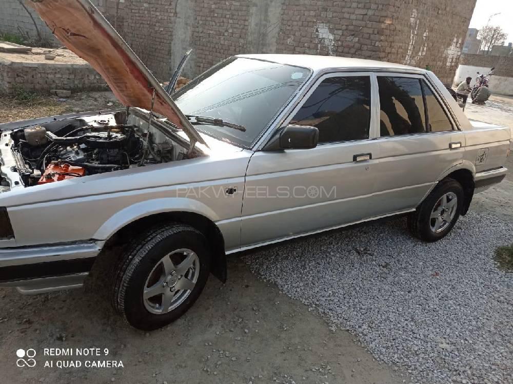 Nissan sunny 1989