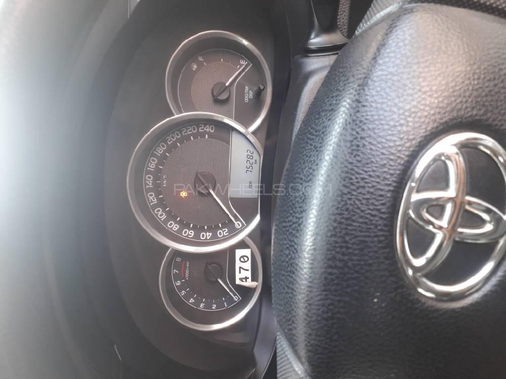 Toyota Corolla 2015 for Sale in Lahore Toyota Corolla 2015 for Sale in Lahore Image-13