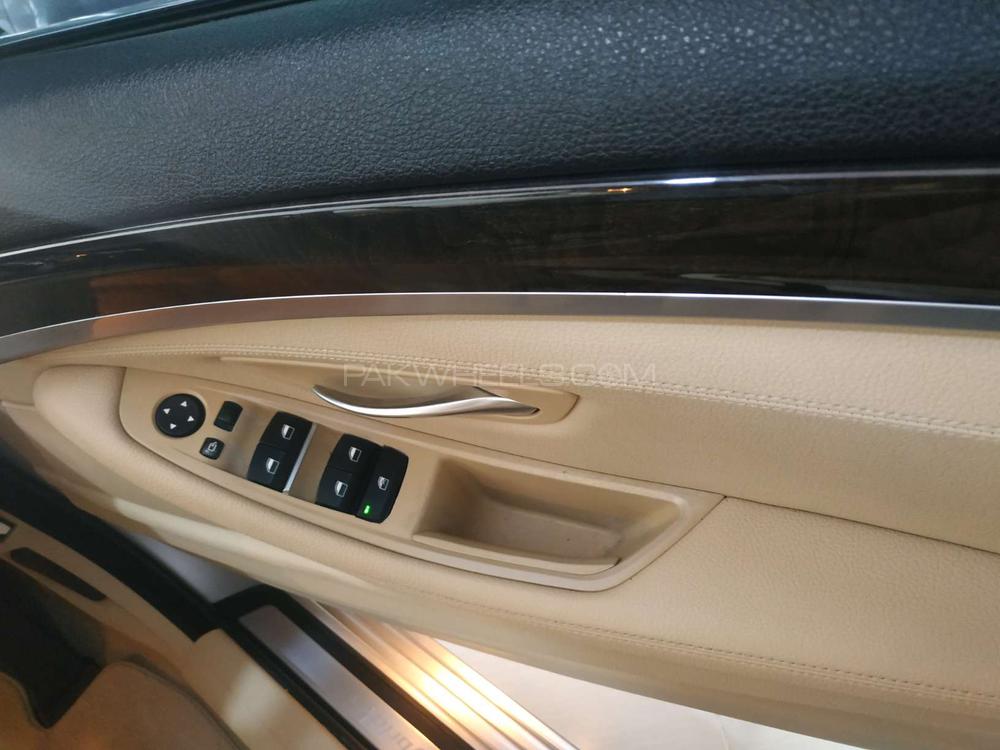BMW 5 Series 2013 for Sale in Islamabad BMW 5 Series 2013 for Sale in Islamabad Image-10