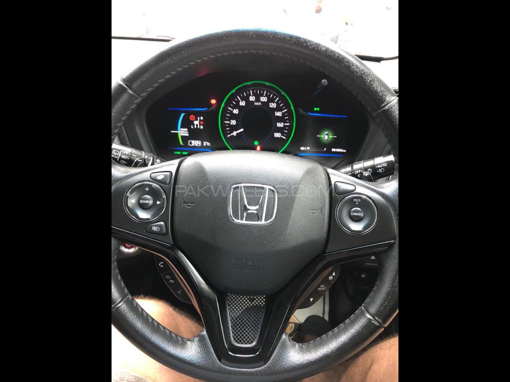 ہونڈا ویزِل 2015 for Sale in کراچی ہونڈا ویزِل 2015 for Sale in کراچی Image-8