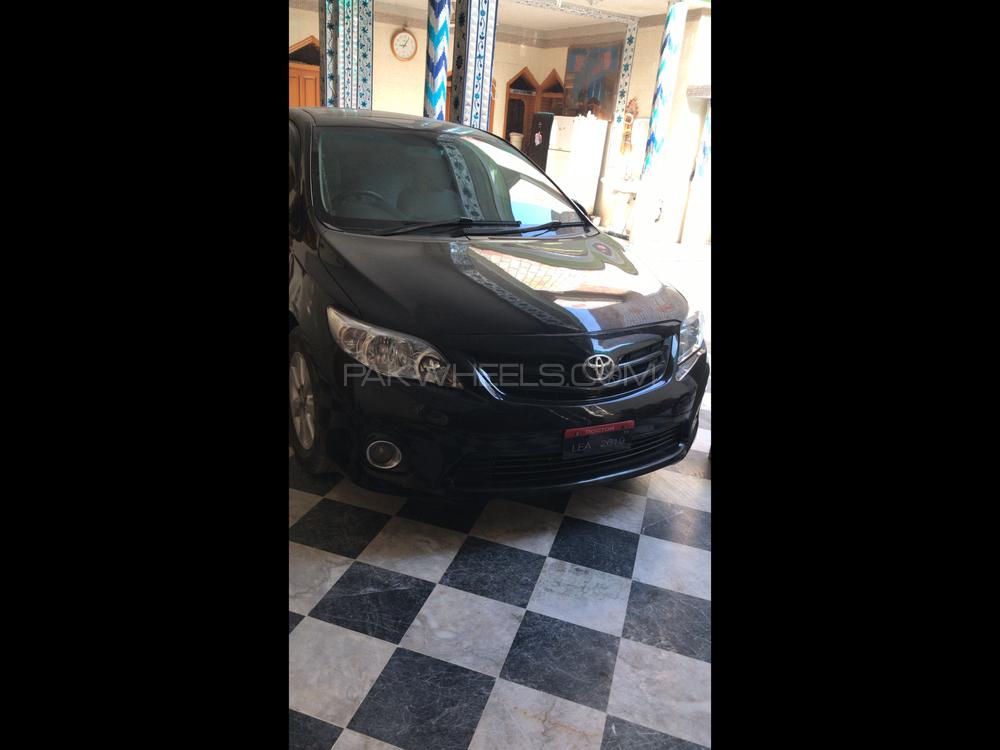 Toyota Corolla 2013 for Sale in Peshawar Image-1