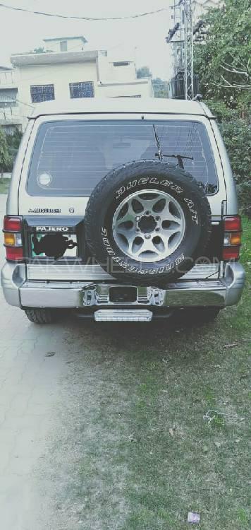 Mitsubishi Pajero 1996 for Sale in Sialkot Image-1