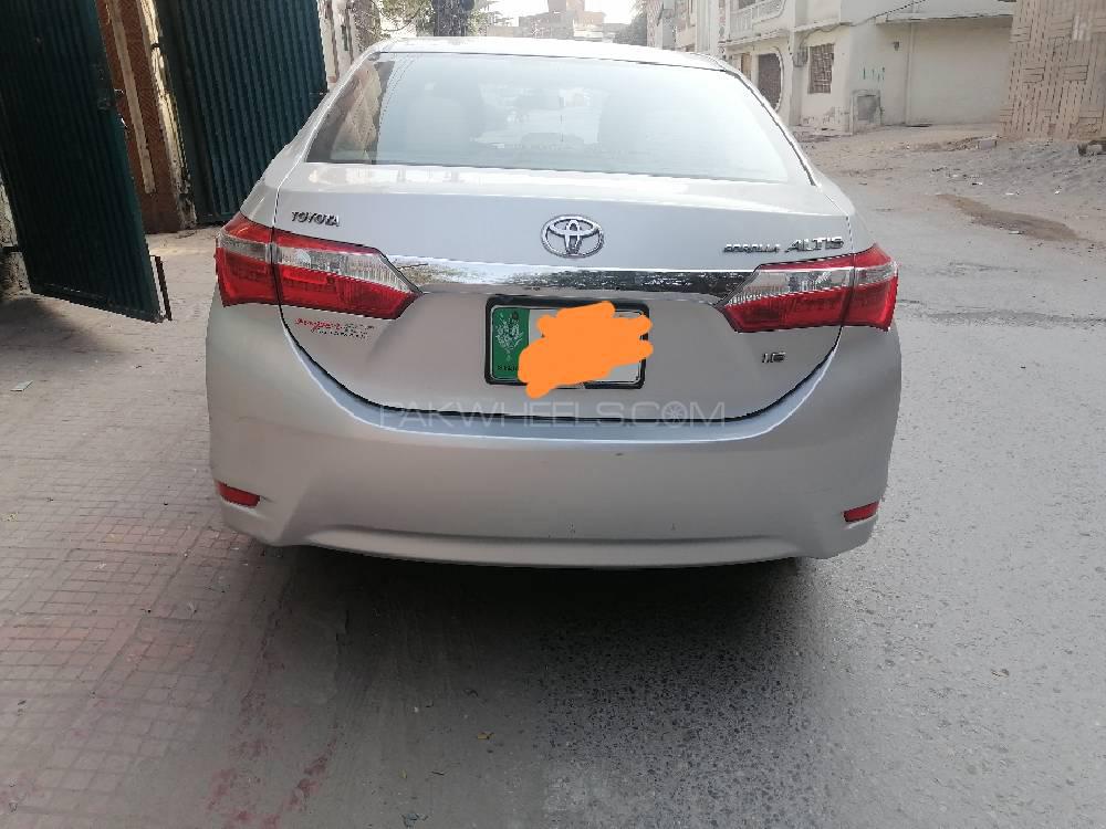 Toyota Corolla 2016 for Sale in Lahore Image-1