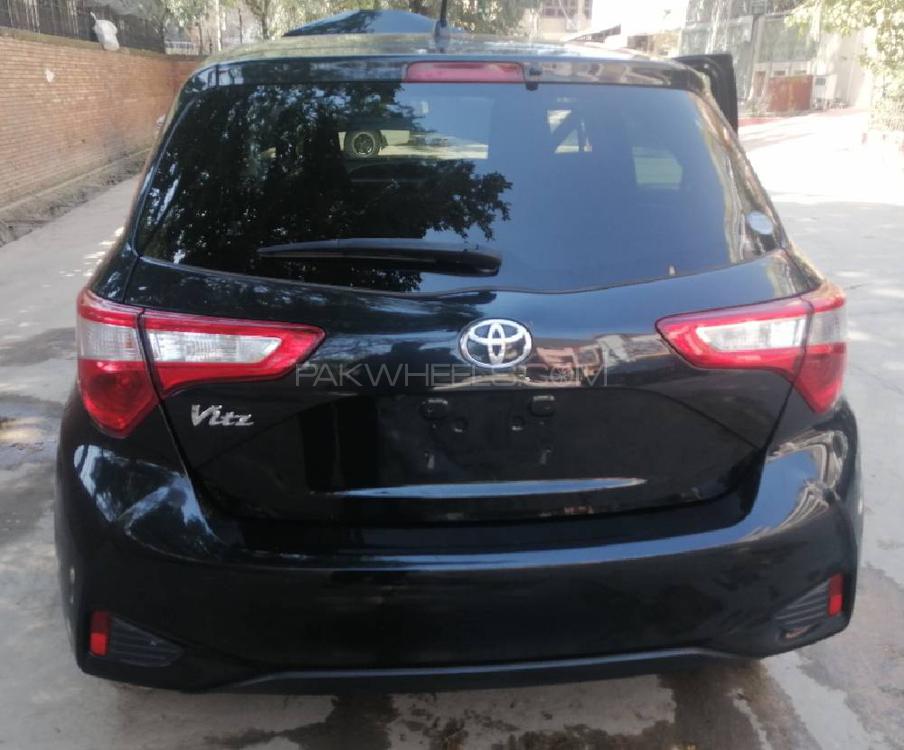 Toyota Vitz 2017 for Sale in Rawalpindi Toyota Vitz 2017 for Sale in Rawalpindi Image-9