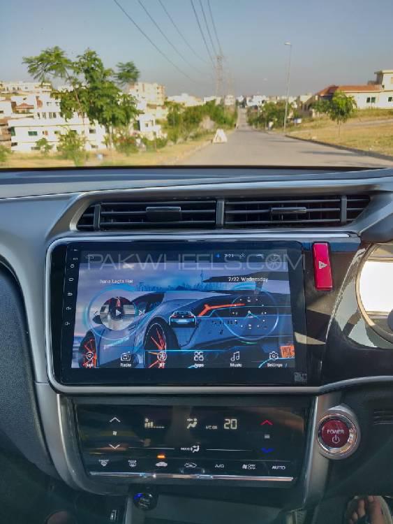 Honda Grace Hybrid 2015 for Sale in Islamabad Honda Grace Hybrid 2015 for Sale in Islamabad Image-11