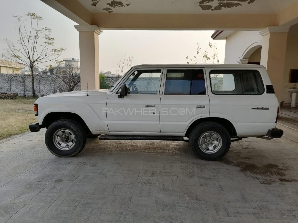 ٹویوٹا لینڈ کروزر 1984 for Sale in راولپنڈی ٹویوٹا لینڈ کروزر 1984 for Sale in راولپنڈی Image-2