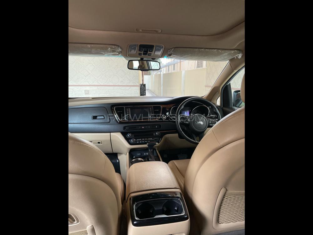 کِیا کارنیول 2018 for Sale in لاہور کِیا کارنیول 2018 for Sale in لاہور Image-6