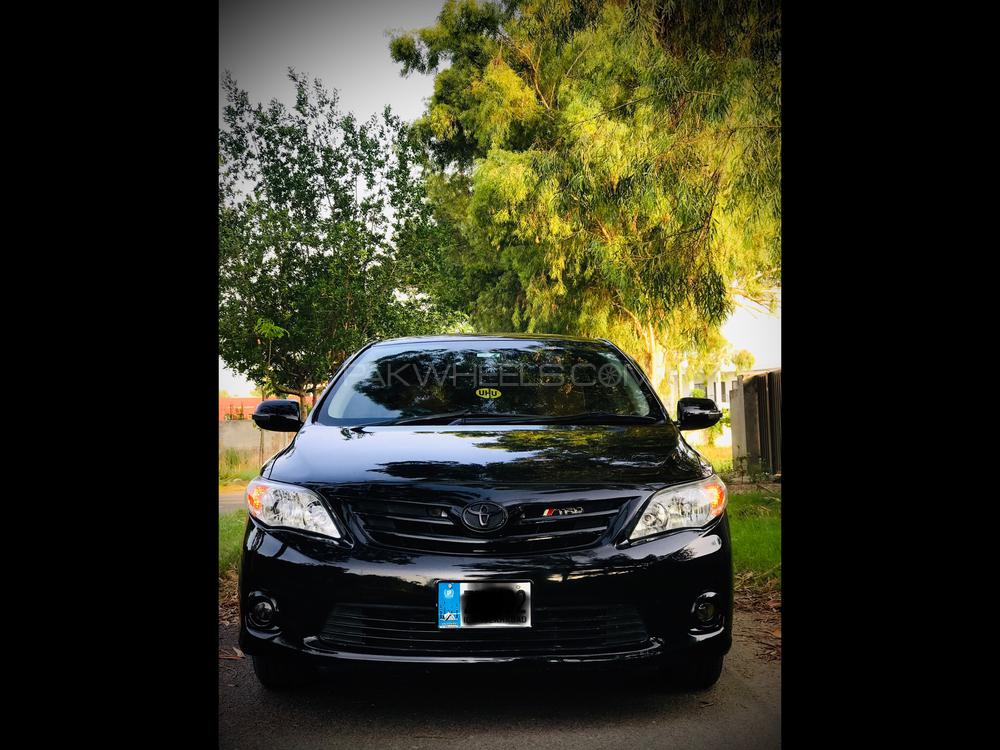 Toyota Corolla 2014 for Sale in Lahore Image-1