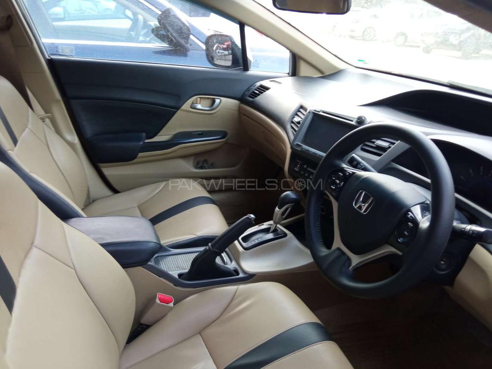Honda Civic 2013 for Sale in Rawalpindi Honda Civic 2013 for Sale in Rawalpindi Image-6