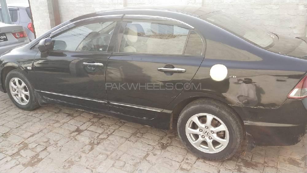 Honda Civic 2009 for Sale in Multan Honda Civic 2009 for Sale in Multan Image-5