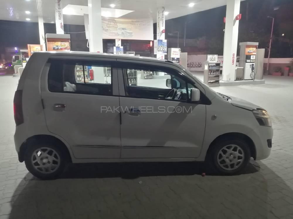 Suzuki Wagon R 2018 for Sale in Sialkot Suzuki Wagon R 2018 for Sale in Sialkot Image-8