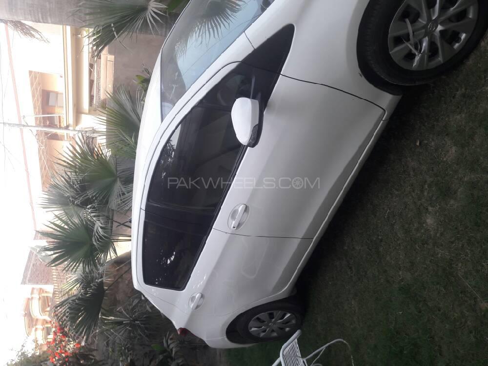 Toyota Vitz 2014 for Sale in Multan Toyota Vitz 2014 for Sale in Multan Image-13