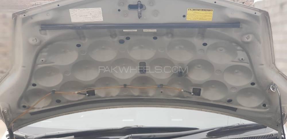 Toyota Prius 2010 for Sale in Peshawar Toyota Prius 2010 for Sale in Peshawar Image-8