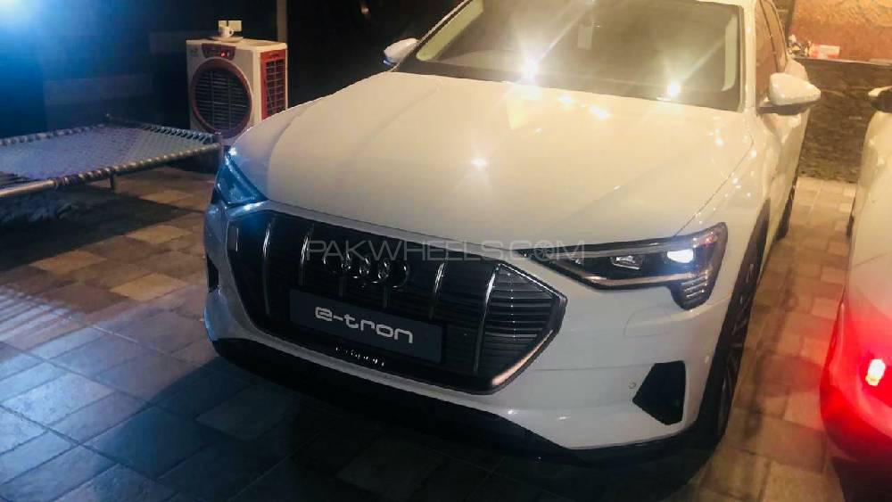 آوڈی e-tron 2020 for Sale in لاہور Image-1