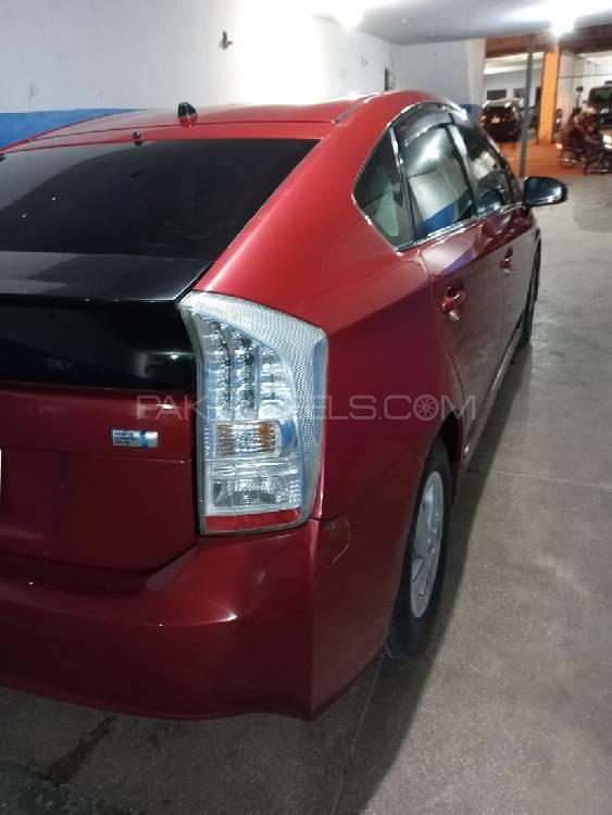 Toyota Prius 2010 for Sale in Lahore Toyota Prius 2010 for Sale in Lahore Image-10