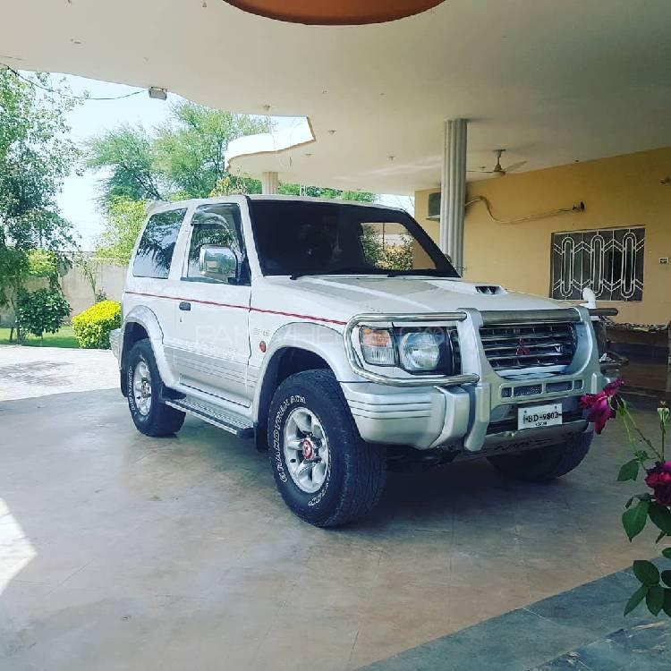 Mitsubishi pajero 92 года