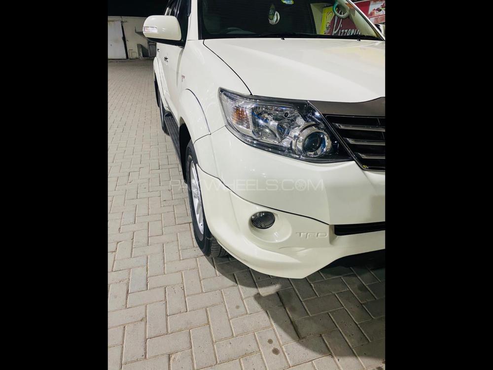 Toyota Fortuner 2014 for Sale in Sialkot Toyota Fortuner 2014 for Sale in Sialkot Image-2