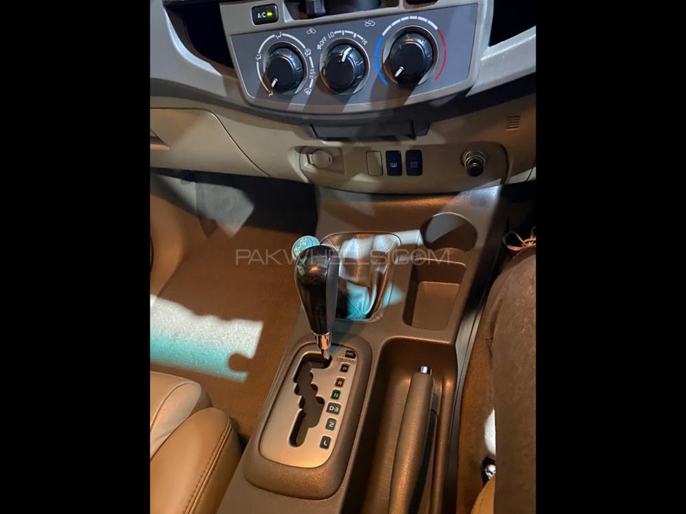 Toyota Fortuner 2014 for Sale in Sialkot Toyota Fortuner 2014 for Sale in Sialkot Image-12