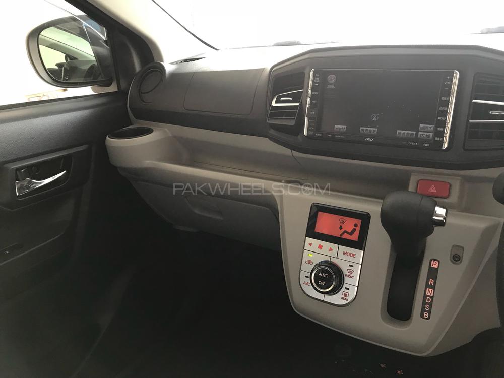 Toyota Pixis Epoch 2017 for Sale in Lahore Toyota Pixis Epoch 2017 for Sale in Lahore Image-13