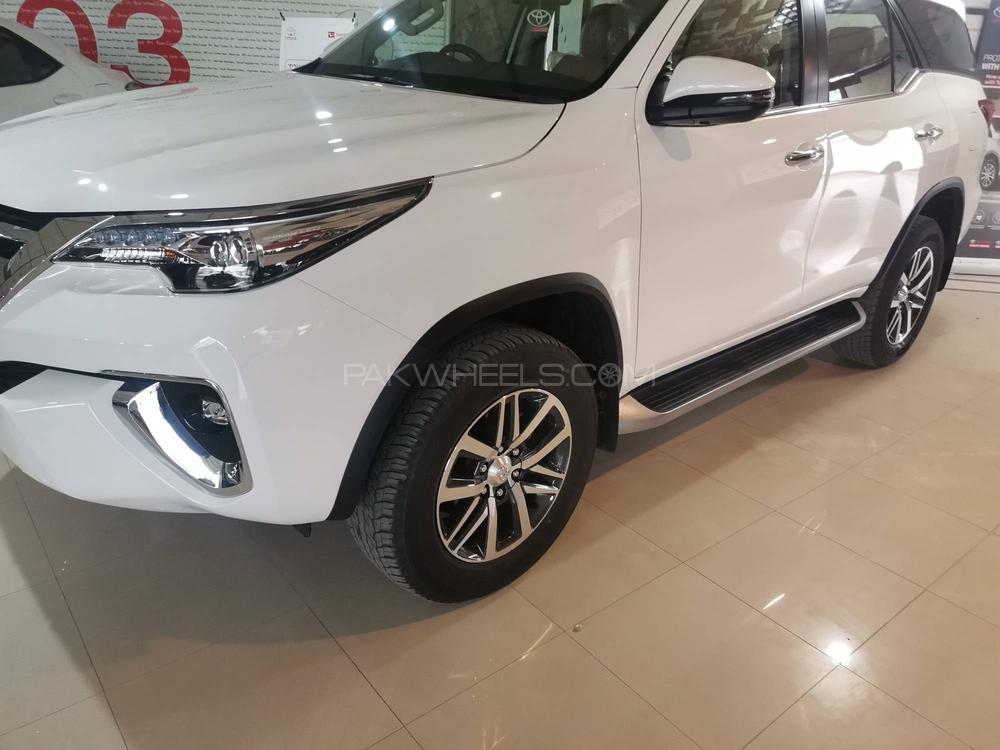 Toyota Fortuner 2021 for Sale in Islamabad Toyota Fortuner 2021 for Sale in Islamabad Image-3