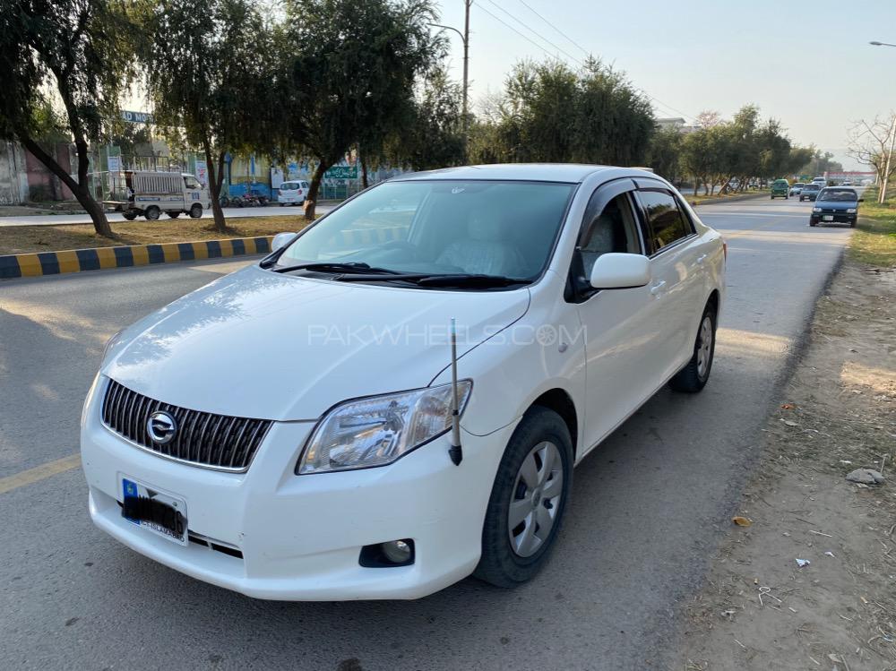 Toyota Corolla Axio 2007 for Sale in Attock Image-1