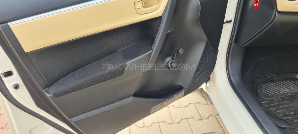 Toyota Corolla 2020 for Sale in Sialkot Toyota Corolla 2020 for Sale in Sialkot Image-21