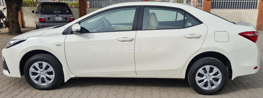 Toyota Corolla 2020 for Sale in Sialkot Toyota Corolla 2020 for Sale in Sialkot Image-8